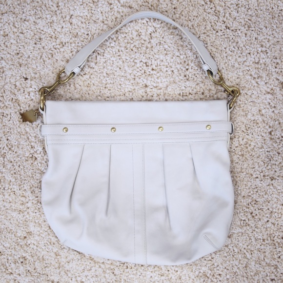Coach Hampton White Hobo Bag Gold With Hardware - Picture 3 of 5